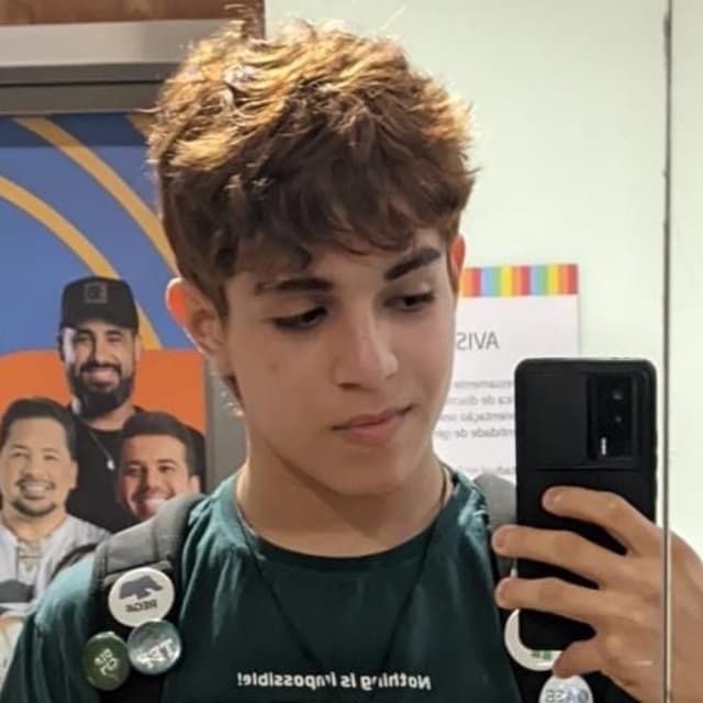 Diretor Antonio Gabriel