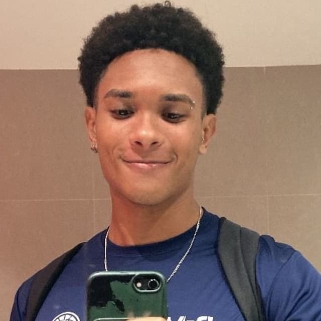 Diretor Mateus Souza